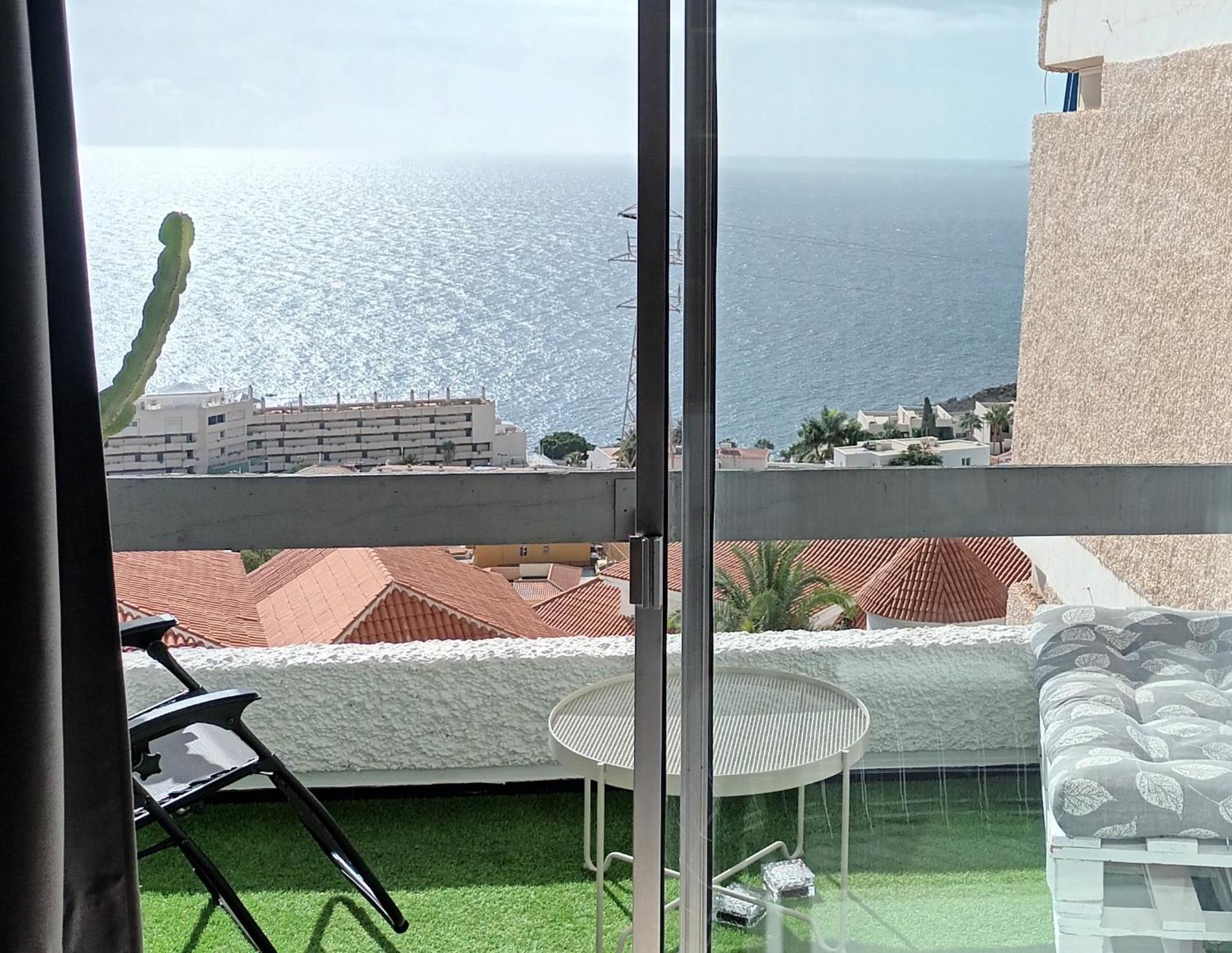 Modern Open-Plan Studio With Terrace And Sea View Табайба Экстерьер фото